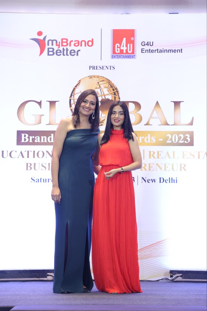 Awards Ceremony with Amrita Rao — Bollywood Actress